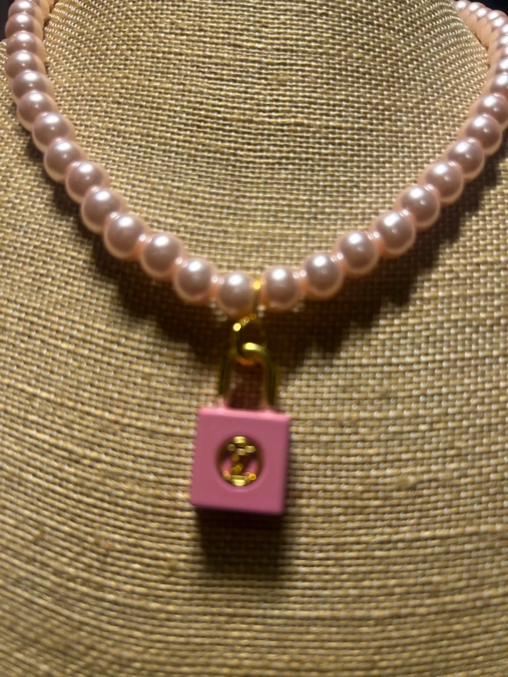 Pink Pearl Beaded Necklace with Pink Padlock Charm, bracelet & knob earrings - Picture 3 of 6